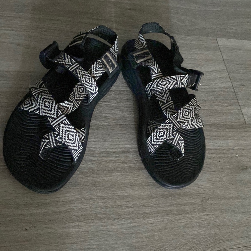 CHACO SANDALS